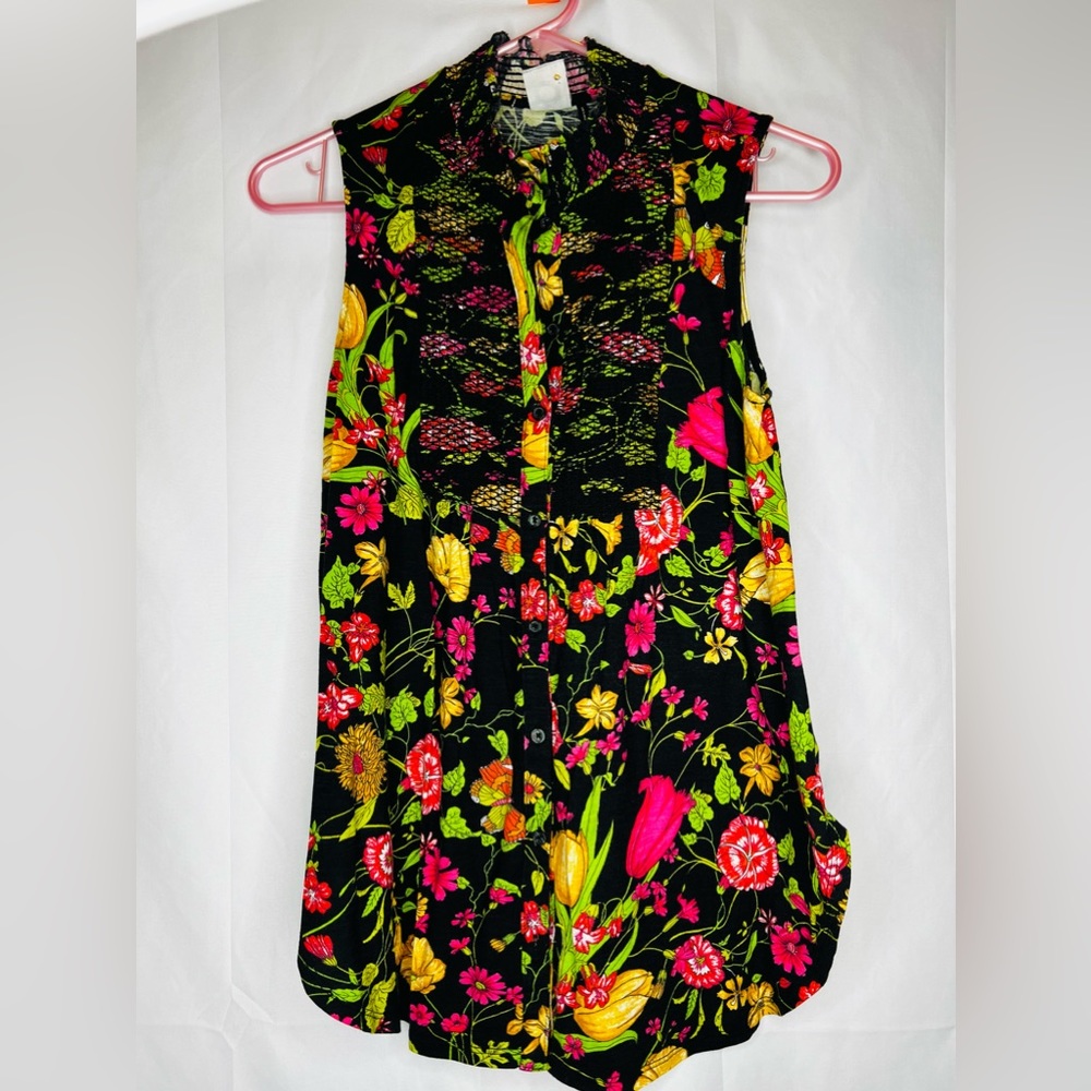 Anthropologie Button Down Sleeveless Top, SZ S